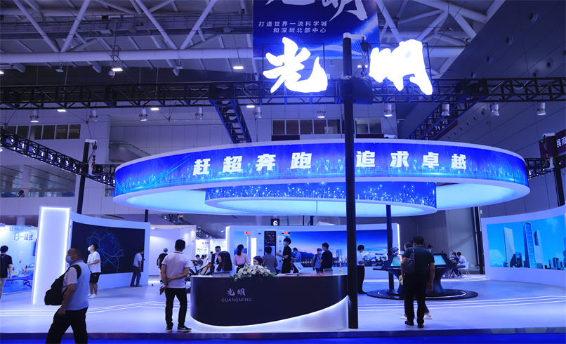 “文化+科技”魅力炫闪！明博体育官方网站“24小时书香亭”亮相文博会
